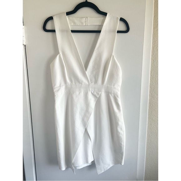 NWT Finders Keepers Basic Instinct Dress | Backless Plunge V Neck Fitted Mini - Picture 5 of 8